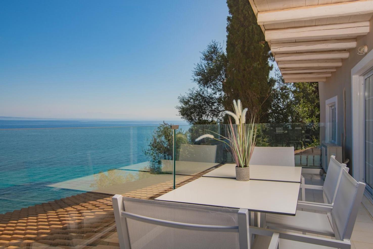 Hotel Pelagos Blue Zante 3*